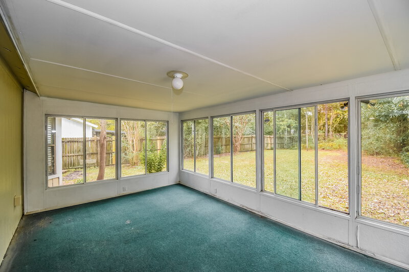 1,935/Mo, 8724 Huntington Woods Cir N Jacksonville, FL 32244 Sun Room View