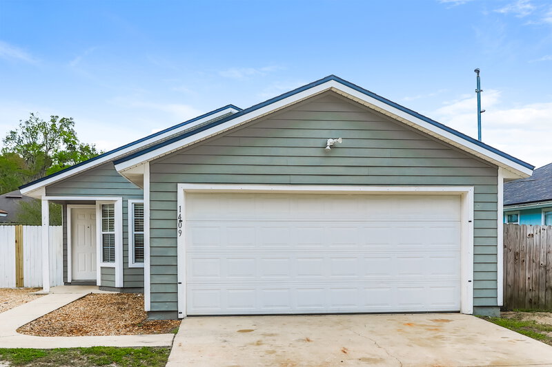 1,870/Mo, 1409 Forbes St Green Cove Springs, FL 32043 External View
