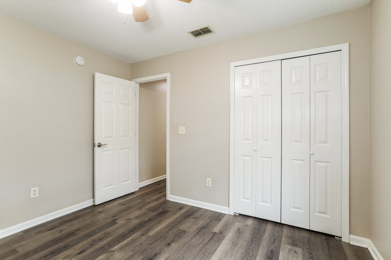 1,870/Mo, 1409 Forbes St Green Cove Springs, FL 32043 Bedroom View