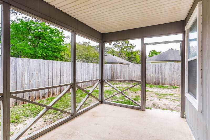 1,870/Mo, 1409 Forbes St Green Cove Springs, FL 32043 Screen Porch View