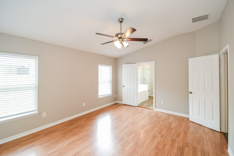 2,780/Mo, 1032 Beckingham Dr Saint Augustine, FL 32092 Main Bedroom View 2