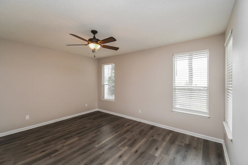 2,000/Mo, 654 Briar View Dr Orange Park, FL 32065 Main Bedroom View