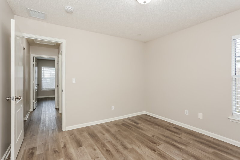 2,000/Mo, 8463 Hunston Mill Ln E Jacksonville, FL 32244 Bedroom View