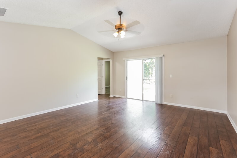 1,815/Mo, 11159 Lauren Oak Ln Jacksonville, FL 32221 Living Room View