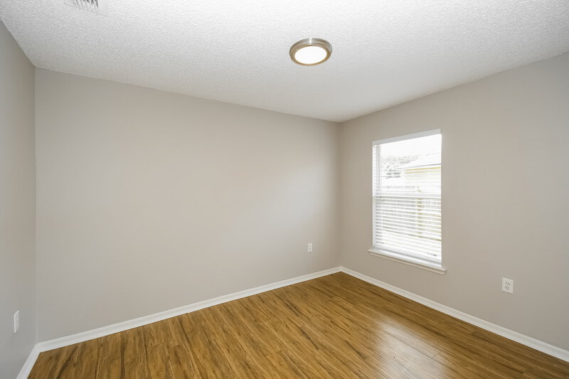 1,945/Mo, 5590 Oak Crossing Ct Jacksonville, FL 32244 Bedroom View 2