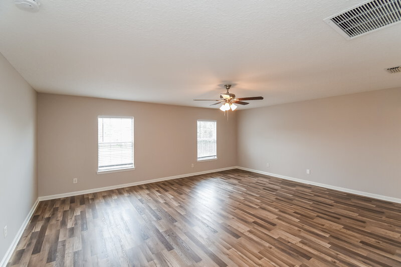 2,180/Mo, 7242 Rampart Ridge Cir E Jacksonville, FL 32244 Main Bedroom View