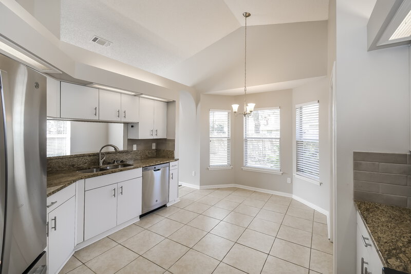 2,185/Mo, 8656 Duckworth Ct Jacksonville, FL 32244 Kitchen View