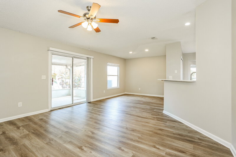 1,775/Mo, 3272 Net Ct Jacksonville, FL 32277 Living Room View 2