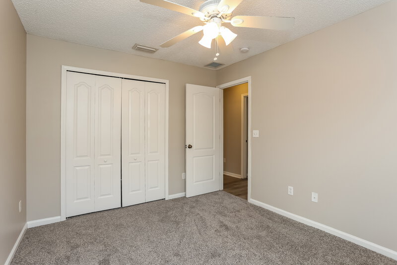 2,520/Mo, 6538 Blue Leaf Ln Jacksonville, FL 32244 Bedroom View 3