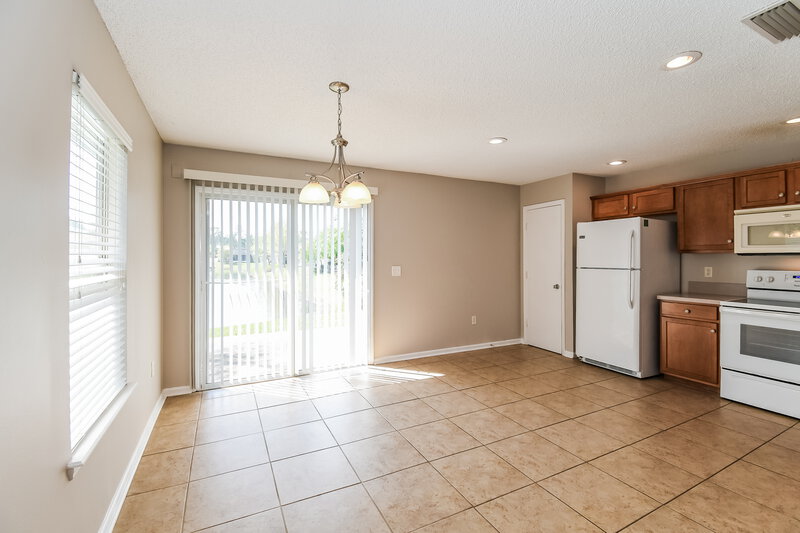 1,840/Mo, 11412 Brian Lakes Dr Jacksonville, FL 32221 Dining Room View