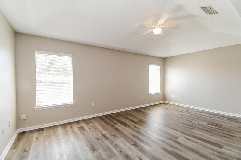 1,840/Mo, 11412 Brian Lakes Dr Jacksonville, FL 32221 Main Bedroom View