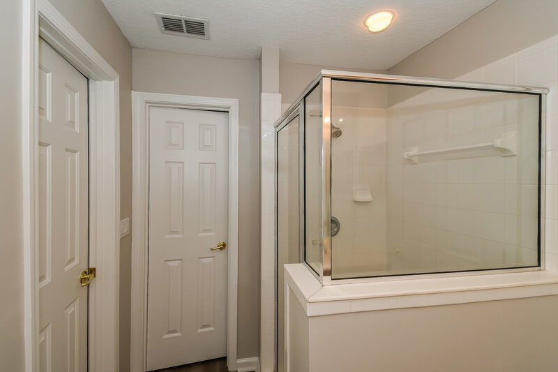 1,875/Mo, 1639 Canopy Oaks Dr Orange Park, FL 32065 Main Bathroom View 2