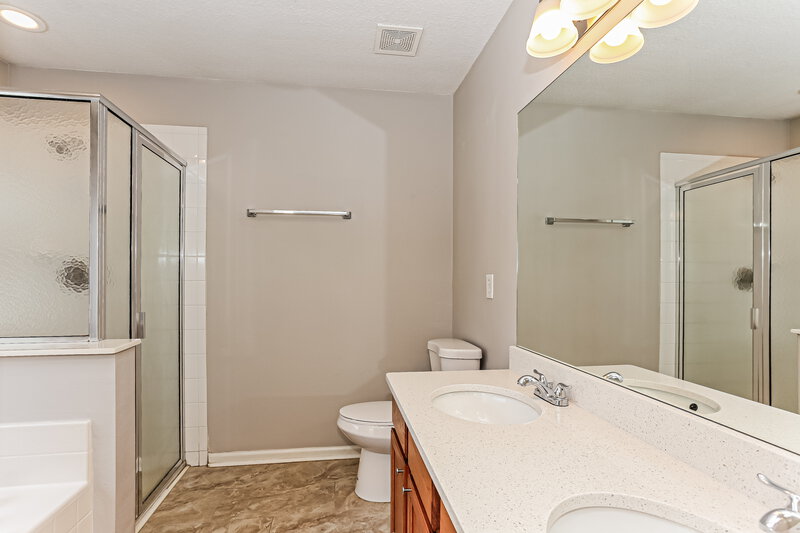 1,845/Mo, 720 Rembrandt Ave Ponte Vedra, FL 32081 Main Bathroom View