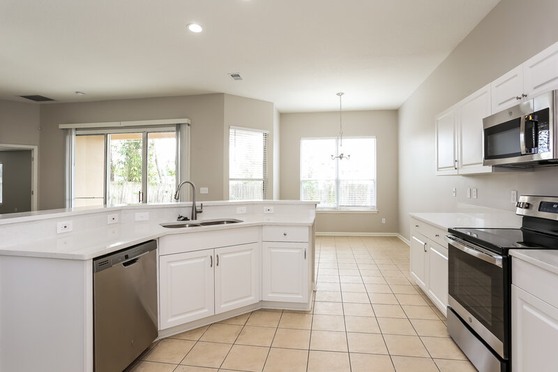 2,170/Mo, 882 Lord Nelson Blvd Jacksonville, FL 32218 Kitchen View