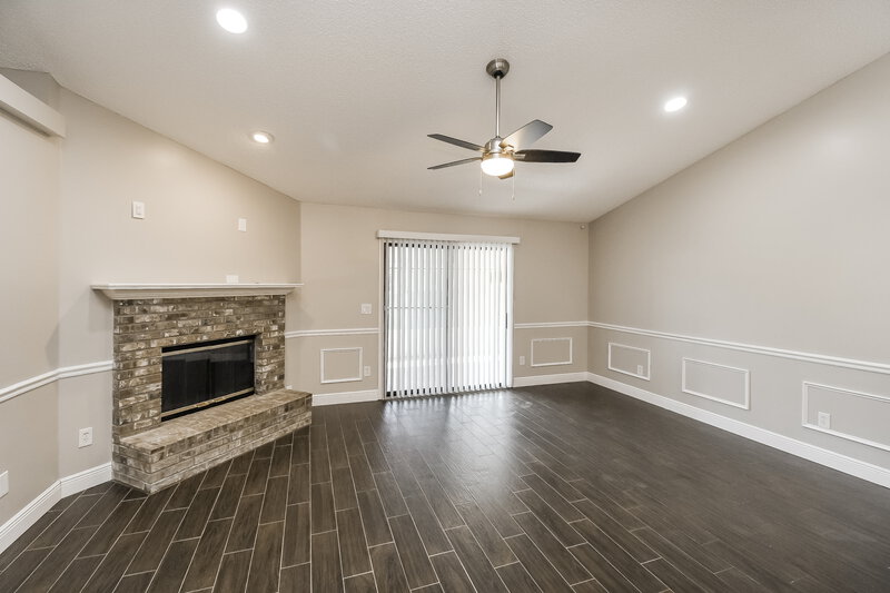 2,730/Mo, 1110 Summer Spring Dr Middleburg, FL 32068 Living Room View