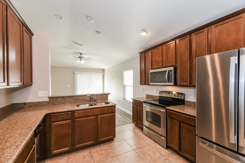 2,290/Mo, 133 N Aberdeenshire Dr Saint Johns, FL 32259 Kitchen View 2