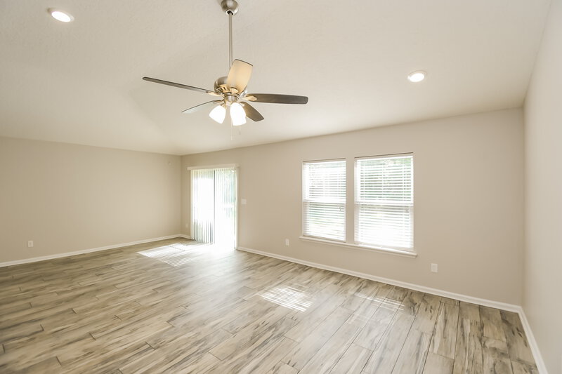 1,760/Mo, 7298 Steventon Way Jacksonville, FL 32244 Living Room View