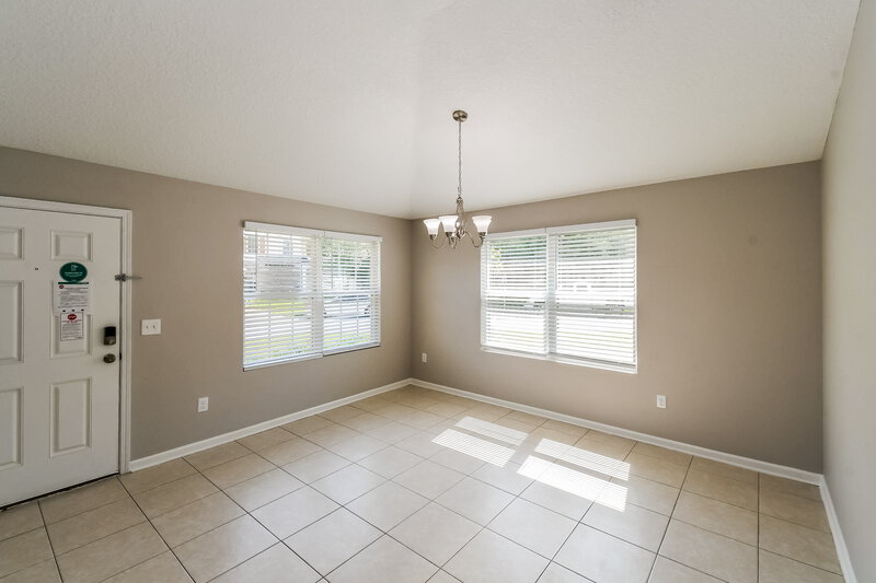 2,235/Mo, 1403 Creek Point Blvd Jacksonville, FL 32218 Dining Room View