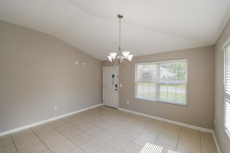 2,235/Mo, 1403 Creek Point Blvd Jacksonville, FL 32218 Dining Room View 2