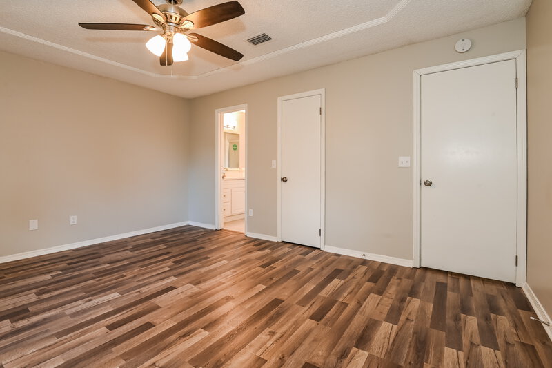 1,805/Mo, 1290 Bee St N Orange Park, FL 32065 Main Bedroom View 2