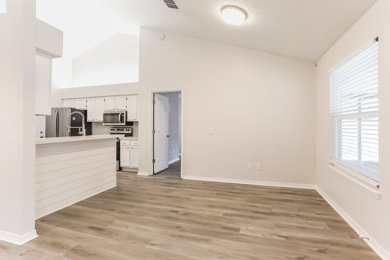 2,255/Mo, 11854 Marabou Ct N Jacksonville, FL 32223 Breakfast Nook View