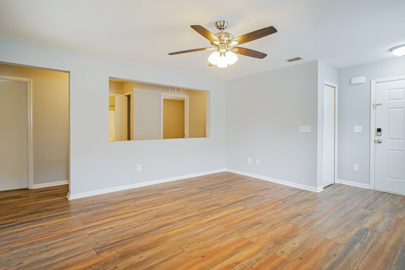 1,855/Mo, 192 Brookfall Dr Saint Augustine, FL 32092 Living Room View 2