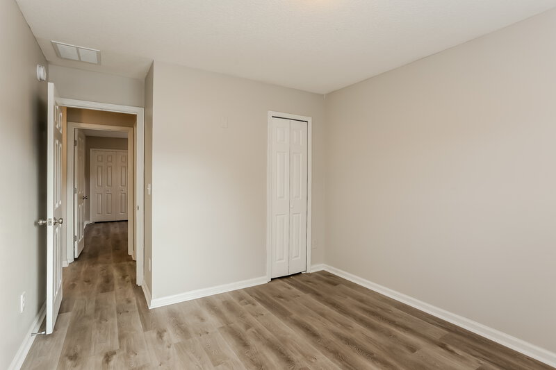 1,950/Mo, 11305 Silver Key Dr Jacksonville, FL 32218 Bedroom View 2