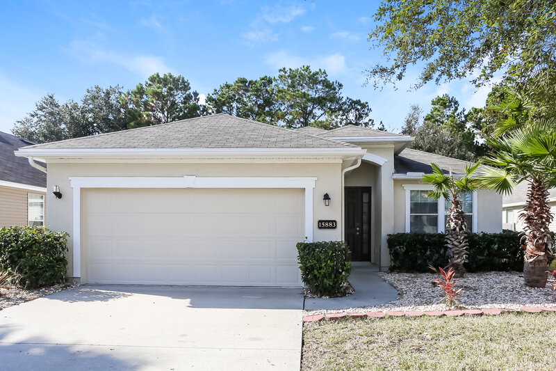 2,025/Mo, 15883 Lexington Park Blvd Jacksonville, FL 32218 External View
