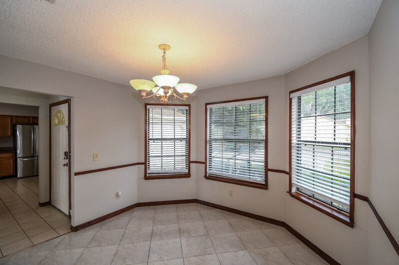 1,615/Mo, 8460 Rockridge Dr Jacksonville, FL 32244 Dining Room View