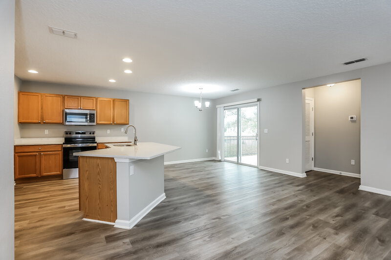 1,875/Mo, 11755 Alexandra Dr Jacksonville, FL 32218 Living Room View 3