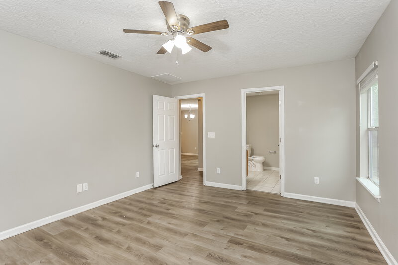 1,875/Mo, 11755 Alexandra Dr Jacksonville, FL 32218 Main Bedroom View 2