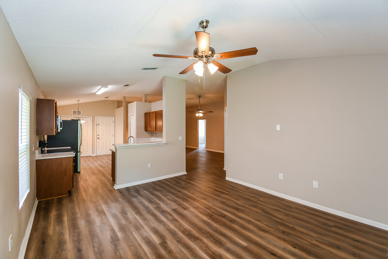 2,730/Mo, 10267 Normanwood Ct Jacksonville, FL 32221 Living Room View