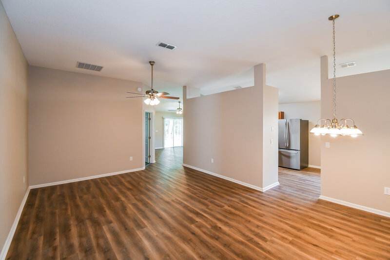 2,730/Mo, 10267 Normanwood Ct Jacksonville, FL 32221 Living Room View 3