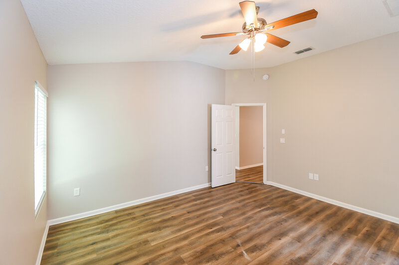 2,730/Mo, 10267 Normanwood Ct Jacksonville, FL 32221 Main Bedroom View 2