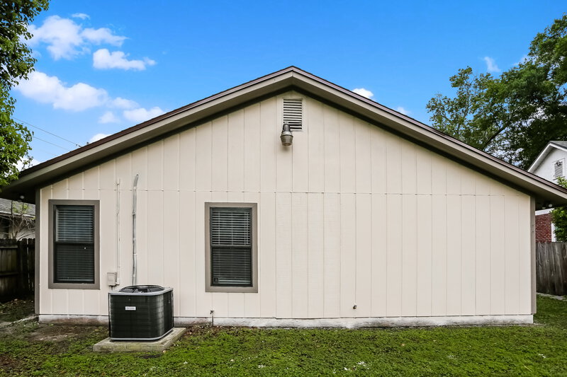 1,595/Mo, 4511 Ramona Blvd Jacksonville, FL 32205 Misc View 14
