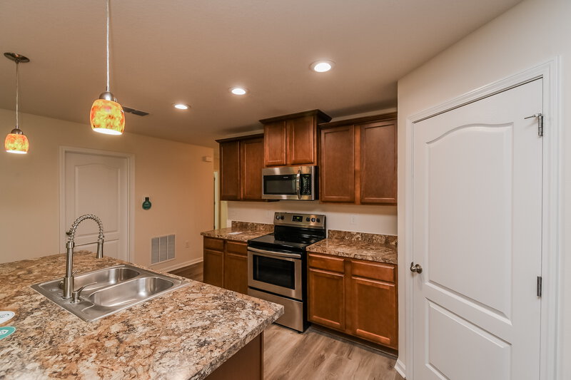 1,745/Mo, 12209 Glimmer Way Jacksonville, FL 32219 Kitchen View