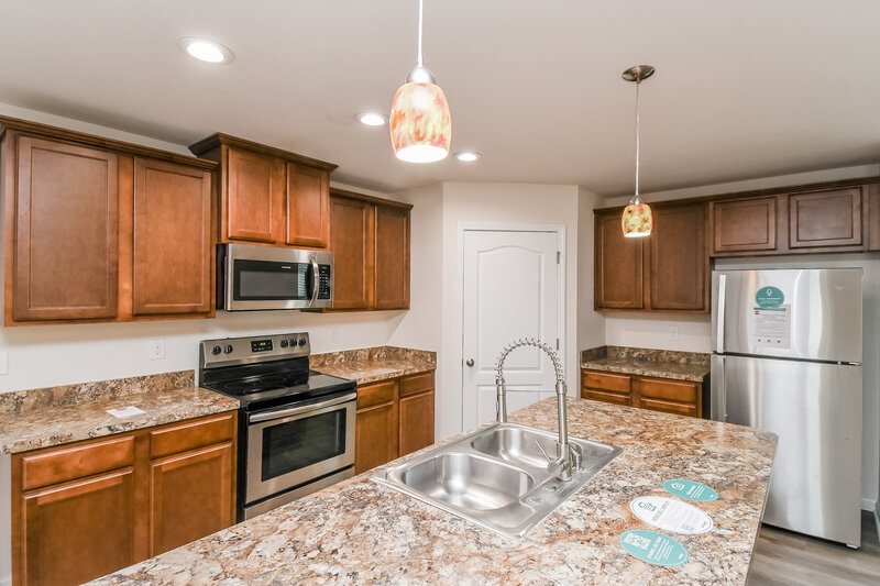 1,745/Mo, 12209 Glimmer Way Jacksonville, FL 32219 Kitchen View 2