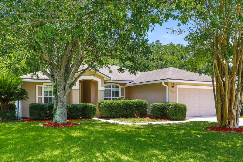 2,200/Mo, 1299 Summit Oaks Dr E Jacksonville, FL 32221 Front View