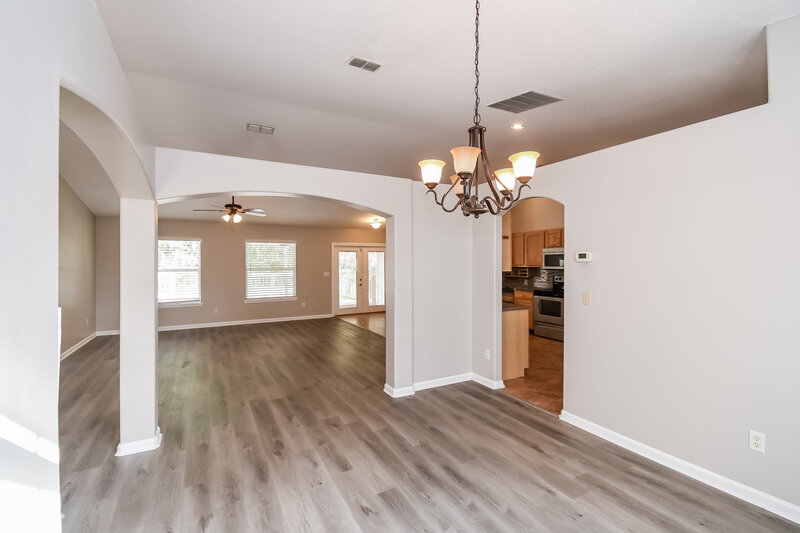 2,185/Mo, 1299 Summit Oaks Dr E Jacksonville, FL 32221 Dining Room View 2