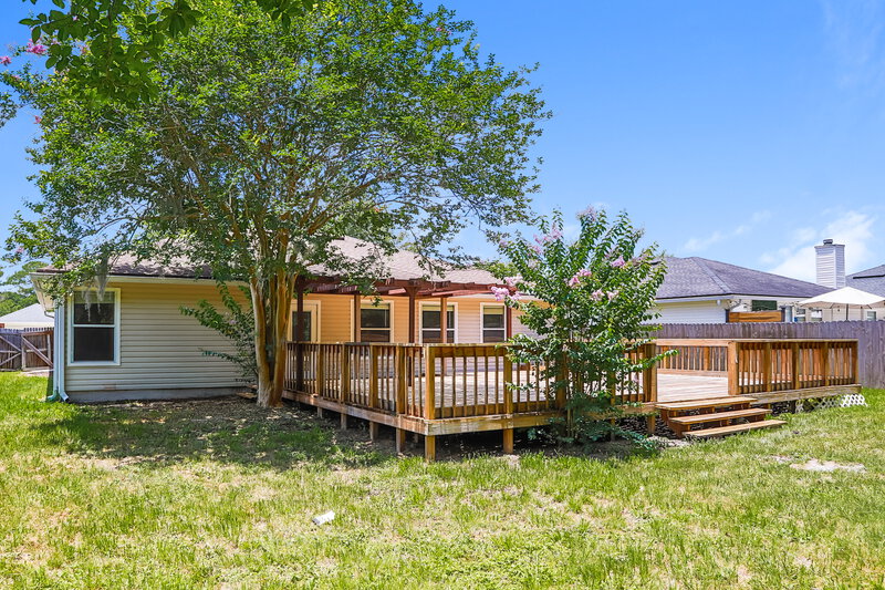 2,200/Mo, 1299 Summit Oaks Dr E Jacksonville, FL 32221 Rear View