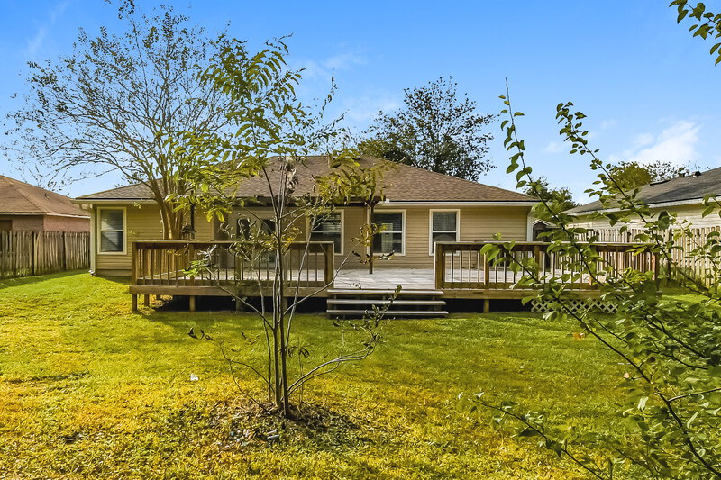 2,185/Mo, 1299 Summit Oaks Dr E Jacksonville, FL 32221 Rear View