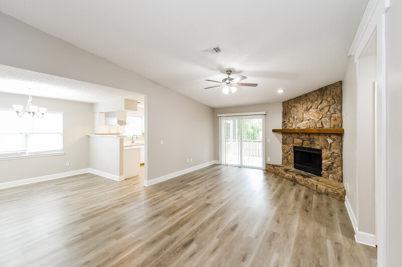 1,760/Mo, 8070 Marseilles Dr Jacksonville, FL 32277 Living Room View 3