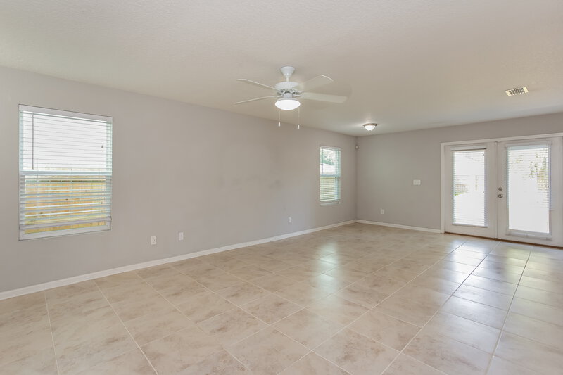 3,360/Mo, 8349 Highfield Ave Jacksonville, FL 32216 Living Room View