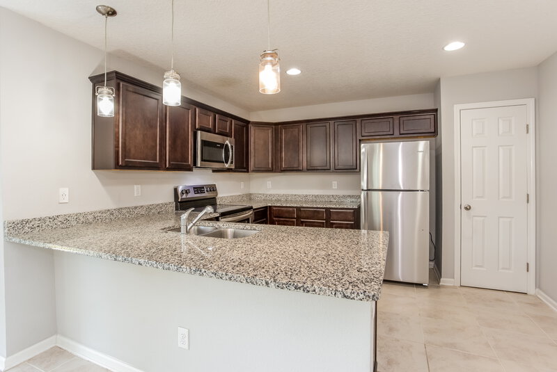 3,360/Mo, 8349 Highfield Ave Jacksonville, FL 32216 Kitchen View