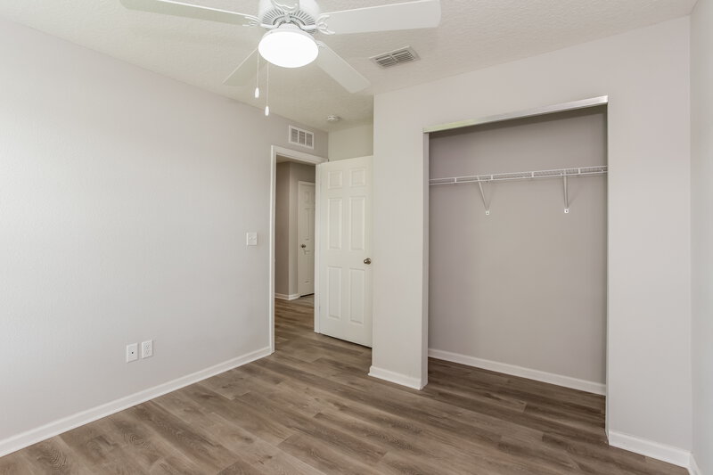 3,360/Mo, 8349 Highfield Ave Jacksonville, FL 32216 Bedroom View 2