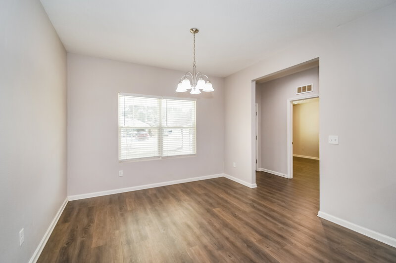 1,890/Mo, 6968 Loris Ln Jacksonville, FL 32222 Dining Room View