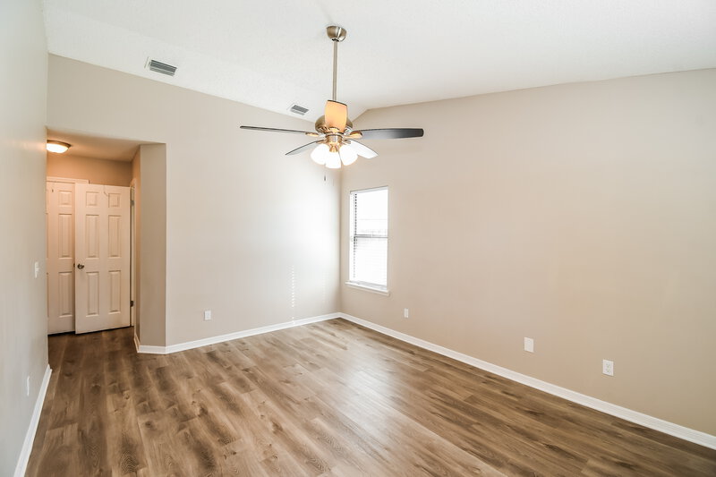 2,660/Mo, 8551 Chadwell Ct Jacksonville, FL 32244 Main Bedroom View 2