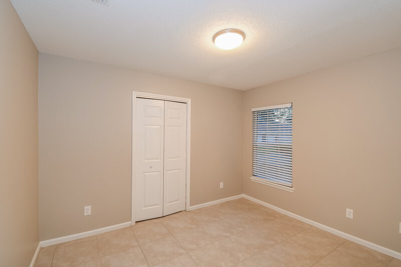 1,950/Mo, 7686 Spring Branch Ct Jacksonville, FL 32221 Bedroom View