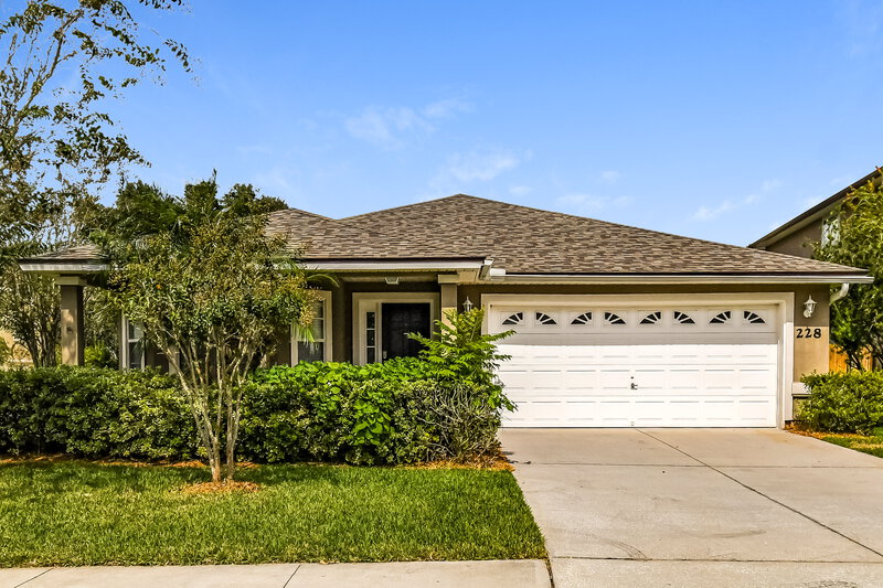2,050/Mo, 228 Prince Phillip Dr Saint Augustine, FL 32092 External View