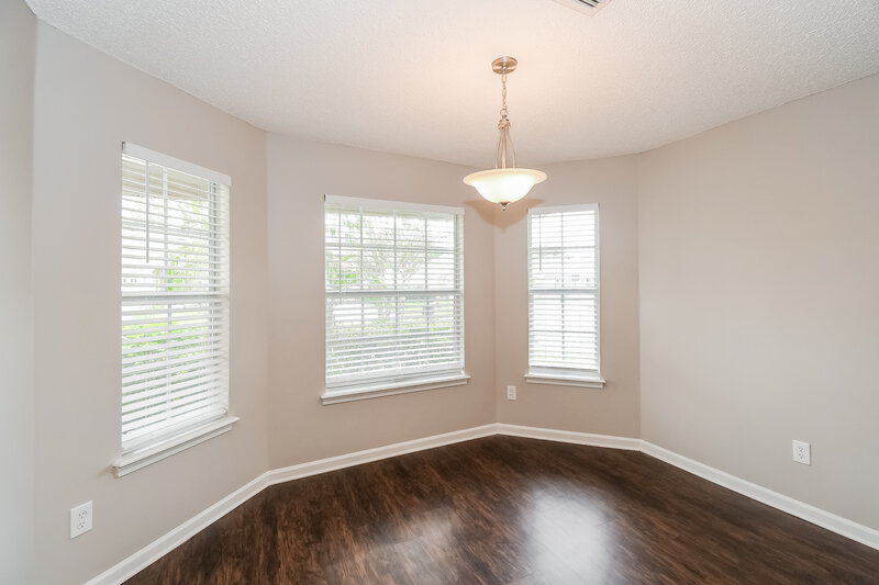 2,050/Mo, 228 Prince Phillip Dr Saint Augustine, FL 32092 Dining Room View